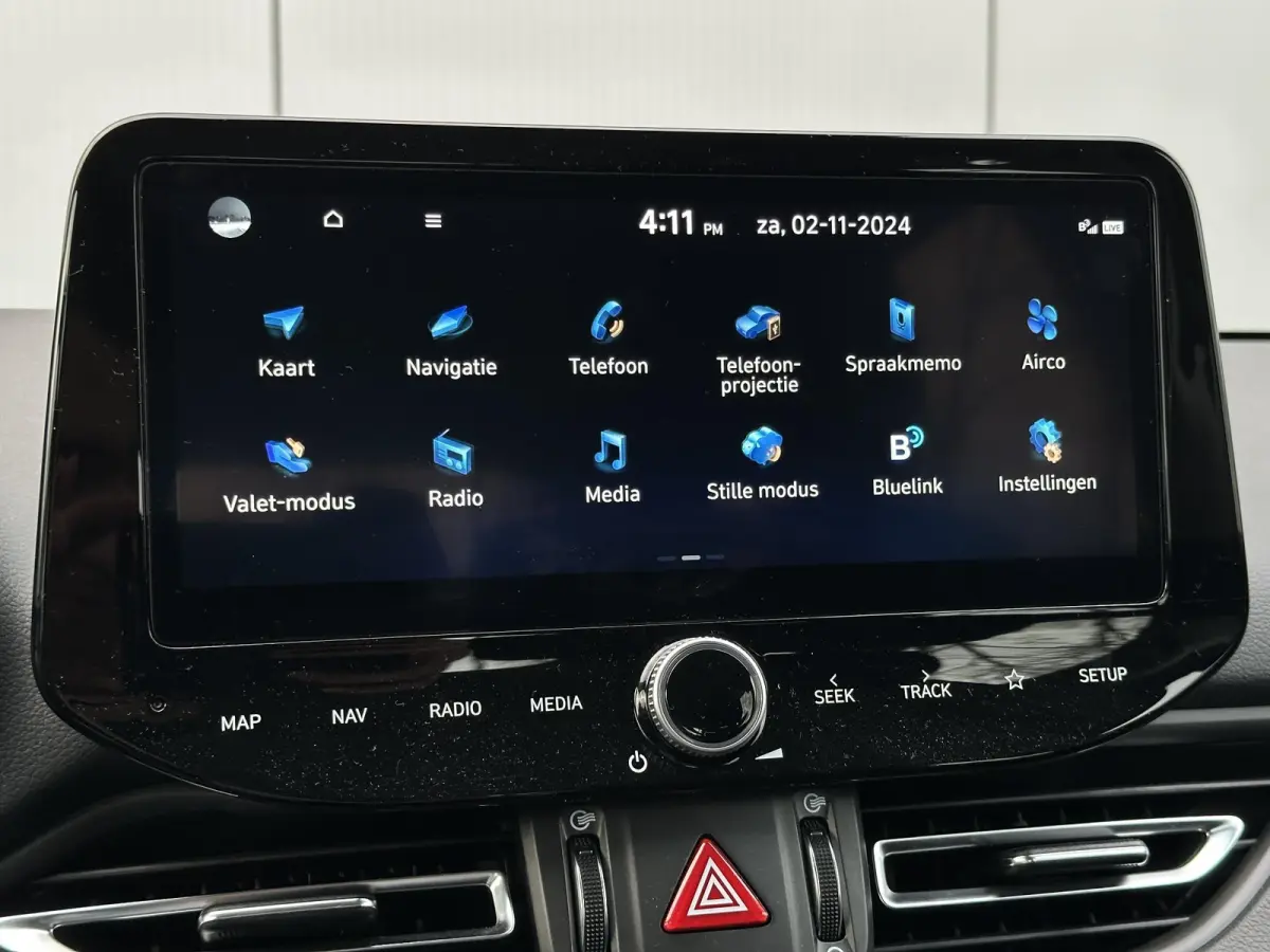 1.0 T-GDi MHEV Comfort / Demo Deal / Navigatie / Climate & Cruise Control / 8 Inch Multimediascherm / Sailing Blue /