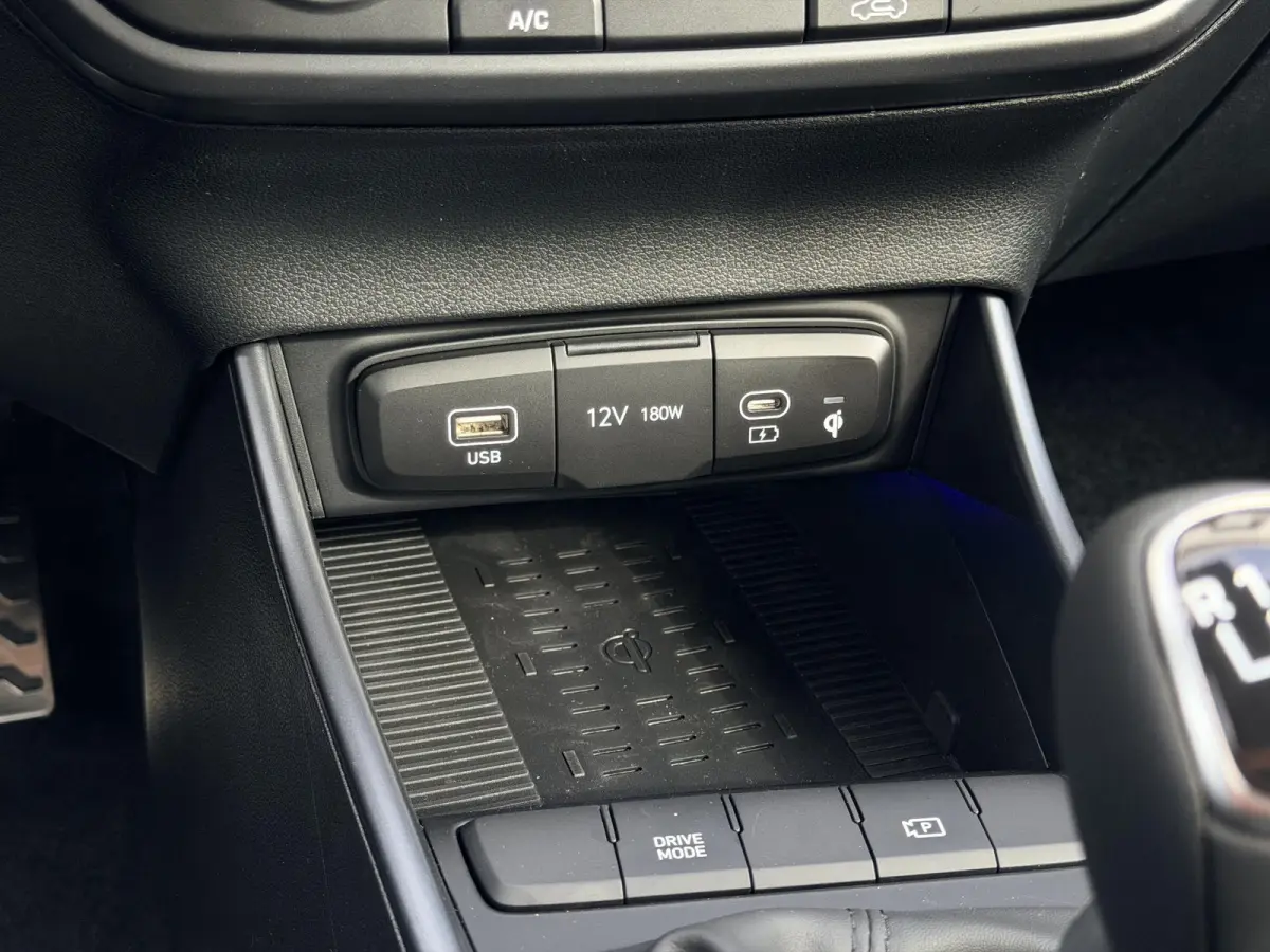 1.0 T-GDI Comfort / Led koplampen / Navigatie / Cruise Control / Apple Carplay / 16"lm /