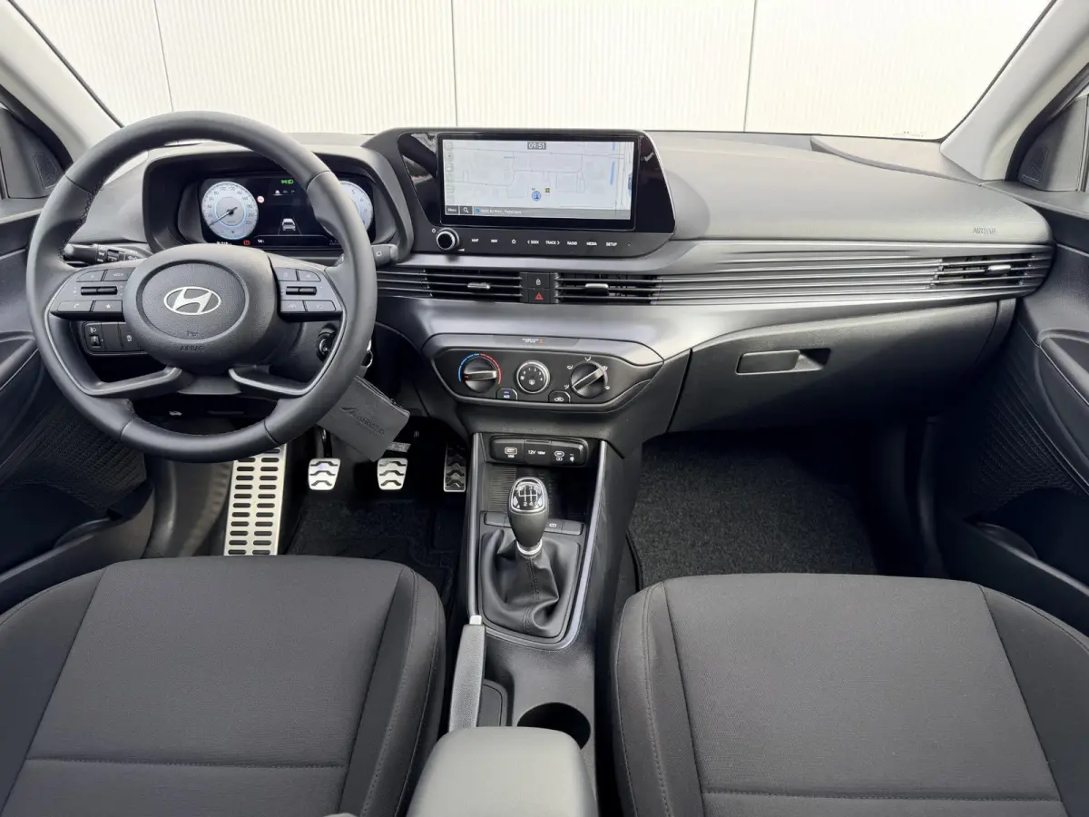 1.0 T-GDI Comfort / Led koplampen / Navigatie / Cruise Control / Apple Carplay / 16"lm /