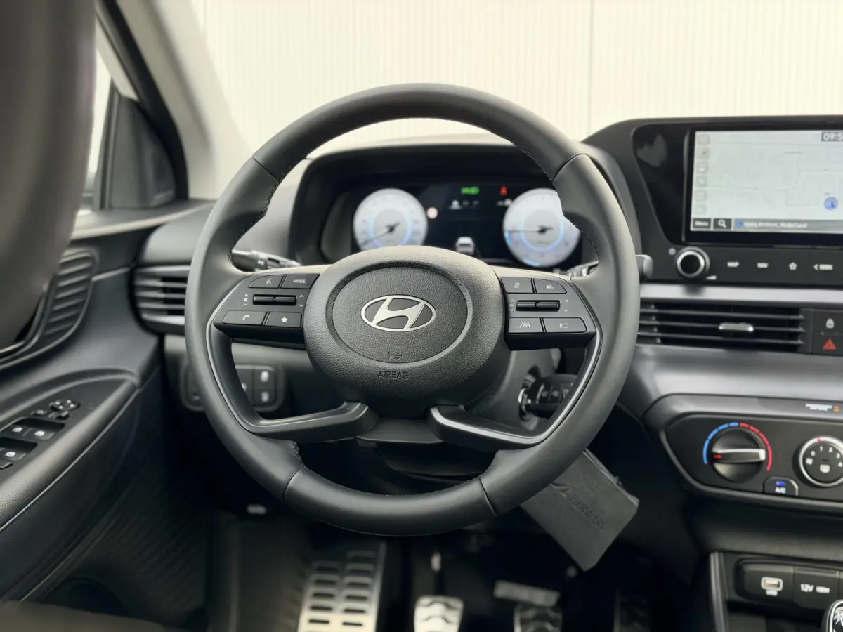 1.0 T-GDI Comfort / Led koplampen / Navigatie / Cruise Control / Apple Carplay / 16"lm /