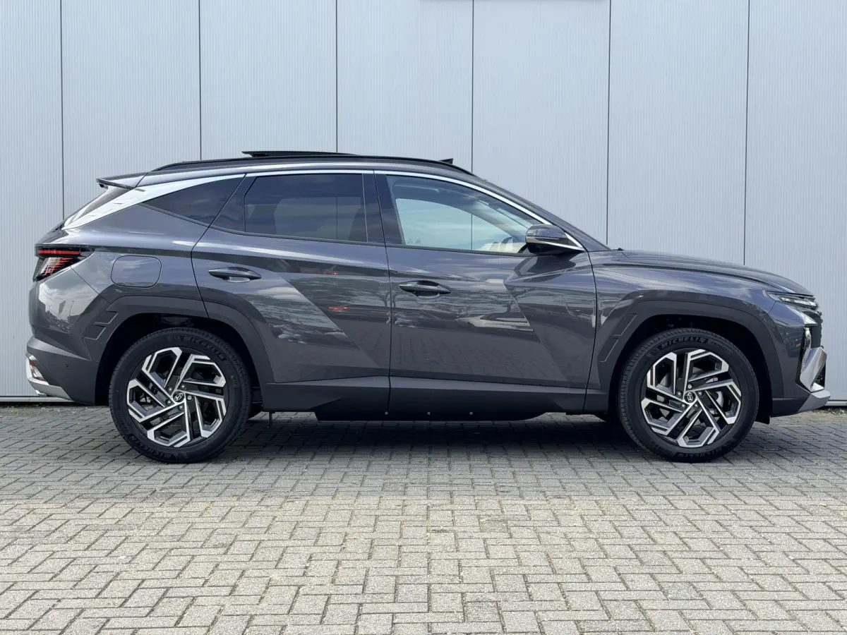 1.6 T-GDI PHEV Premium Sky / Zwart Leder / Memory Seat / Stoelverwarming Voor + Achter / Stoelverkoeling / Stuurverwarming / 360 Camera / KRELL Audio / Elek. Achterklep /