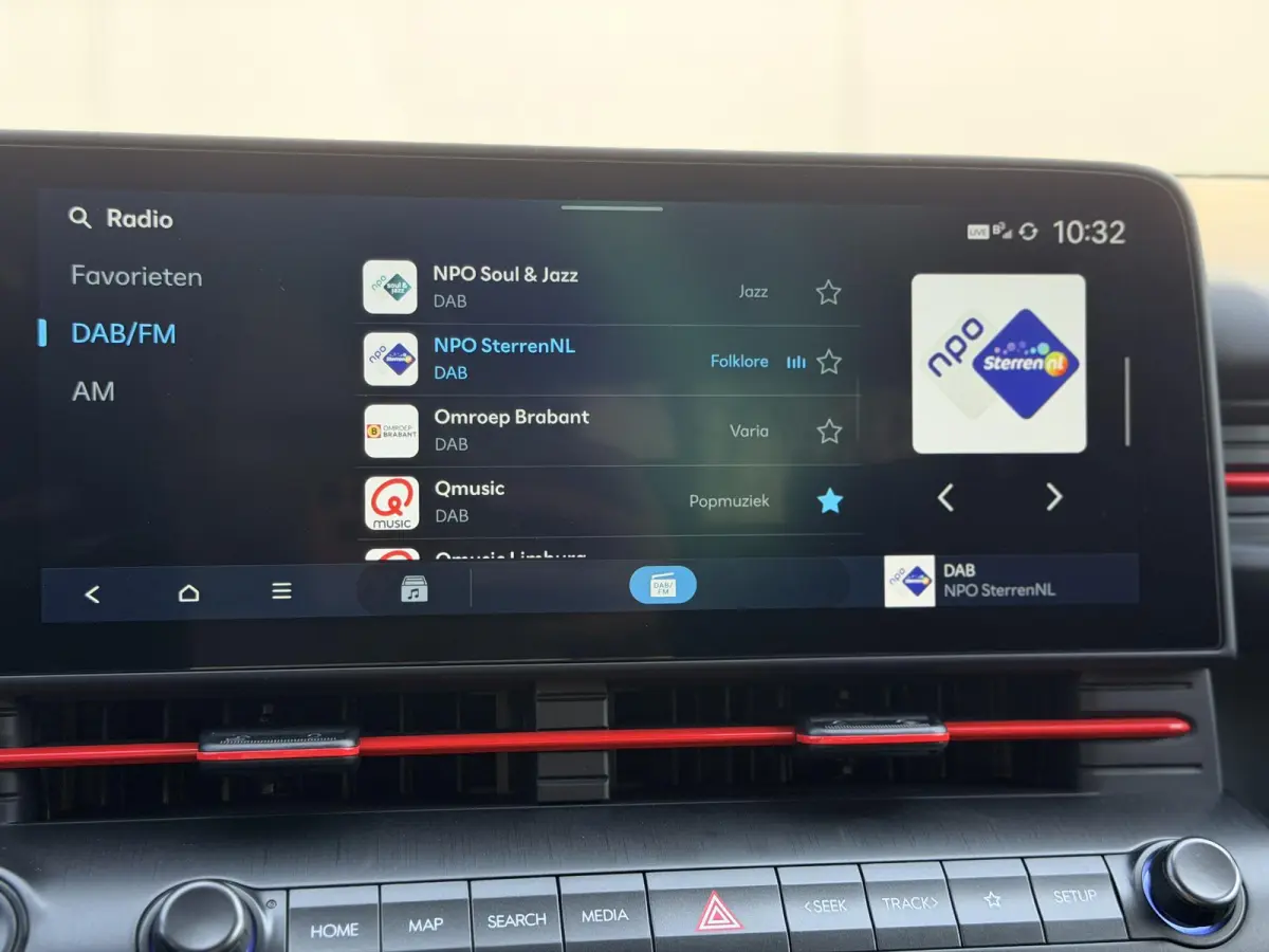 N Line Business 64.8 kWh / Warmtepomp / BOSE Audio / V2L Interieur / Achteruitrijcamera / Parkeersensoren Voor + Achter / Stoel- & Stuurverwarming / Dodehoekdetectie /
