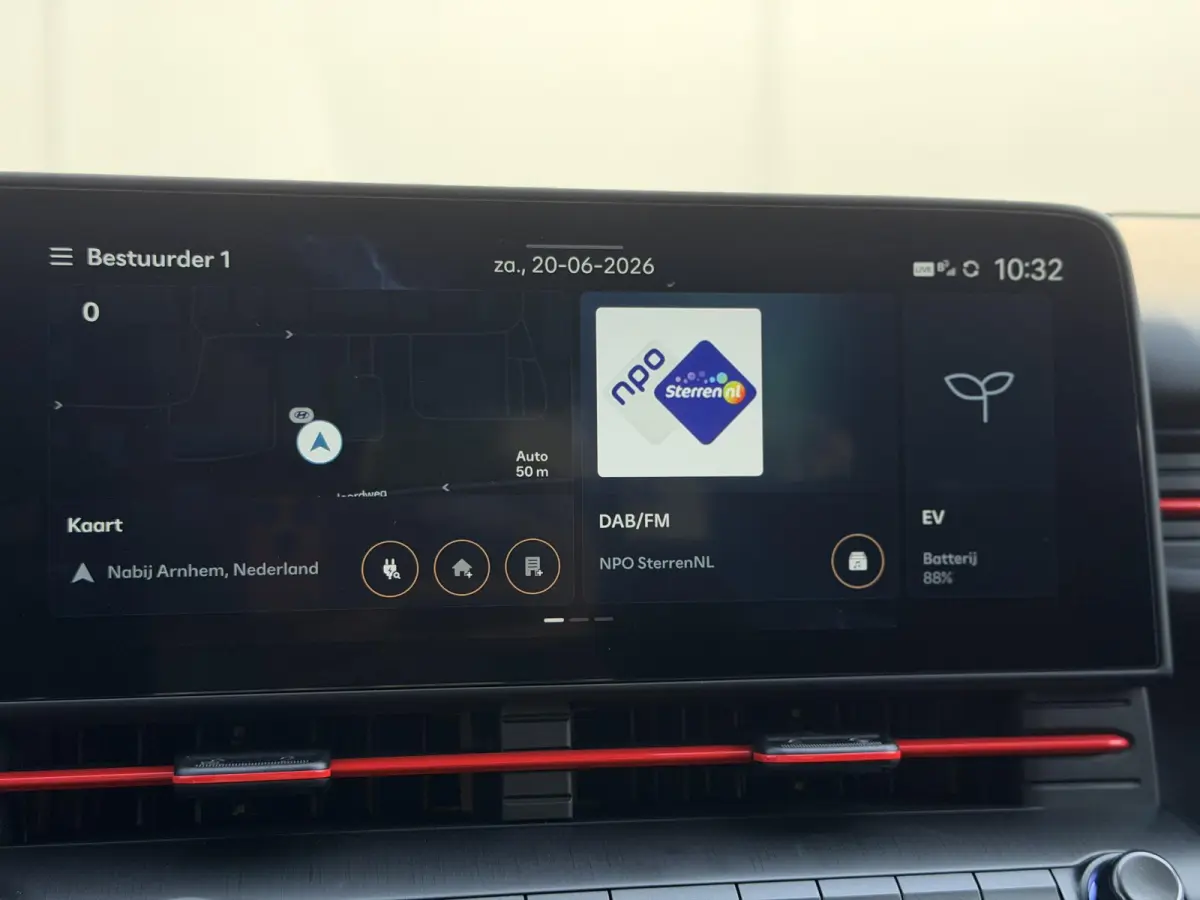 N Line Business 64.8 kWh / Warmtepomp / BOSE Audio / V2L Interieur / Achteruitrijcamera / Parkeersensoren Voor + Achter / Stoel- & Stuurverwarming / Dodehoekdetectie /