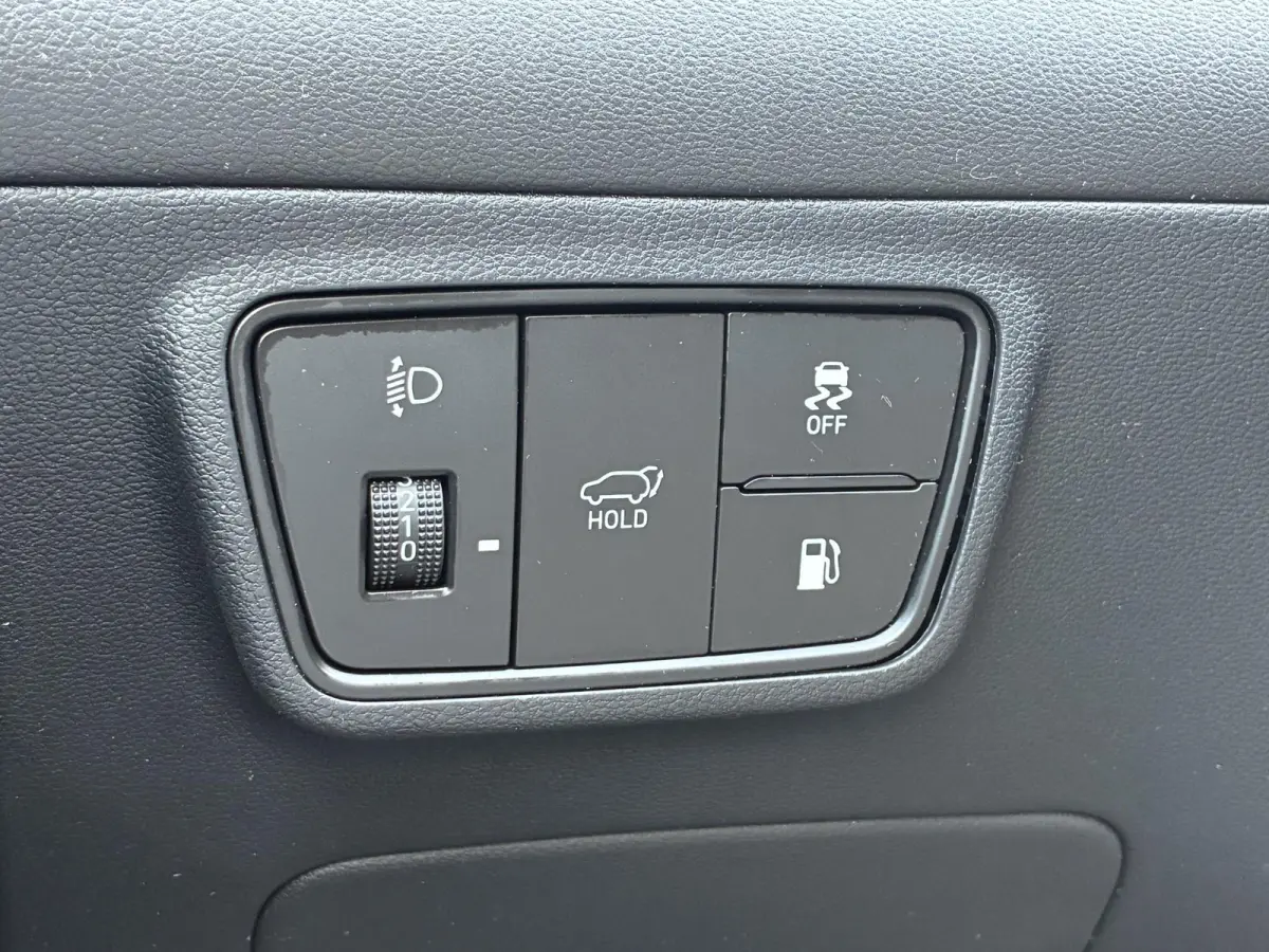 1.6 T-GDI PHEV N Line Edition 4WD / Fabrieksgarantie t/m 04-2027 / Dealer Onderhouden / Stoel-/Stuurverwarming / Achteruitrijcamera / Navigatie / Apple Carplay/Android Auto / Adaptieve Cruis