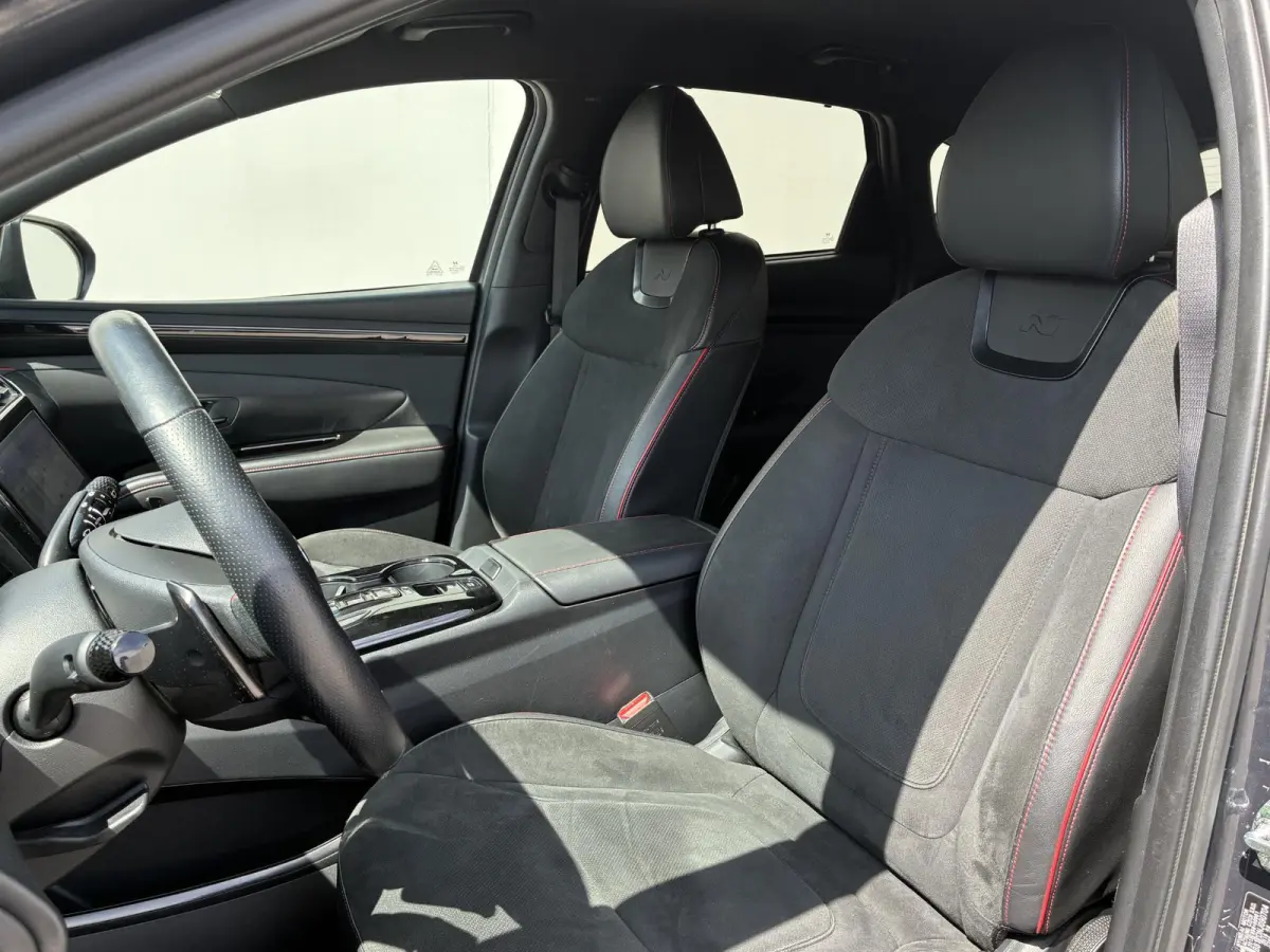 1.6 T-GDI PHEV N Line Edition 4WD / Fabrieksgarantie t/m 04-2027 / Dealer Onderhouden / Stoel-/Stuurverwarming / Achteruitrijcamera / Navigatie / Apple Carplay/Android Auto / Adaptieve Cruis