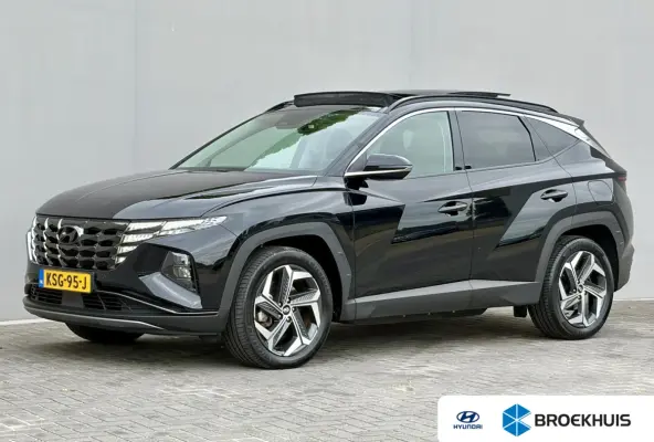 1.6 T-GDI PHEV Comfort Smart Sky 4WD / Dealer Onderhouden / SOH 100% / Panoramadak / Adaptief Cruise Control / Navigatie / Achteruitrijcamera / Apple Carplay & Android Auto / Stoel & Stuurve