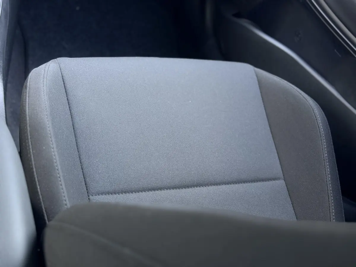 1.0 T-GDI Premium Automaat / Automaat / LED Verlichting / Stoel- & Stuurverwarming / Keyless / Climate Control / Adaptive Cruise Control / Navigatie / Achteruitrijcamera / Parkeersensoren Vo