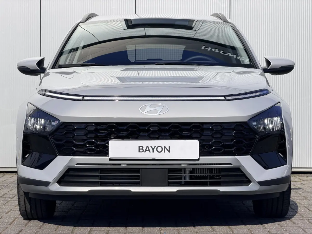 1.0 T-GDI Premium / Stoel- & Stuurverwarming / Climate Control / Cruise Control / LED Verlichting / BOSE Audio / Achteruitrijcamera / Parkeersensoren Voor + Achter /
