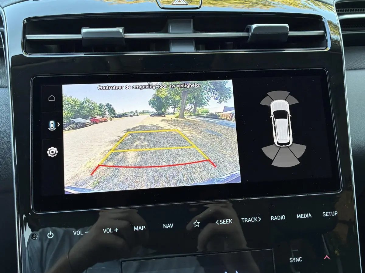 1.6 T-GDI PHEV Comfort 4WD / Premium Lederen Bekleding / Dealer Onderhouden / Stoel-/Stuurverwarming / Achteruitrijcamera / Navigatie / Apple Carplay/Android Auto /
