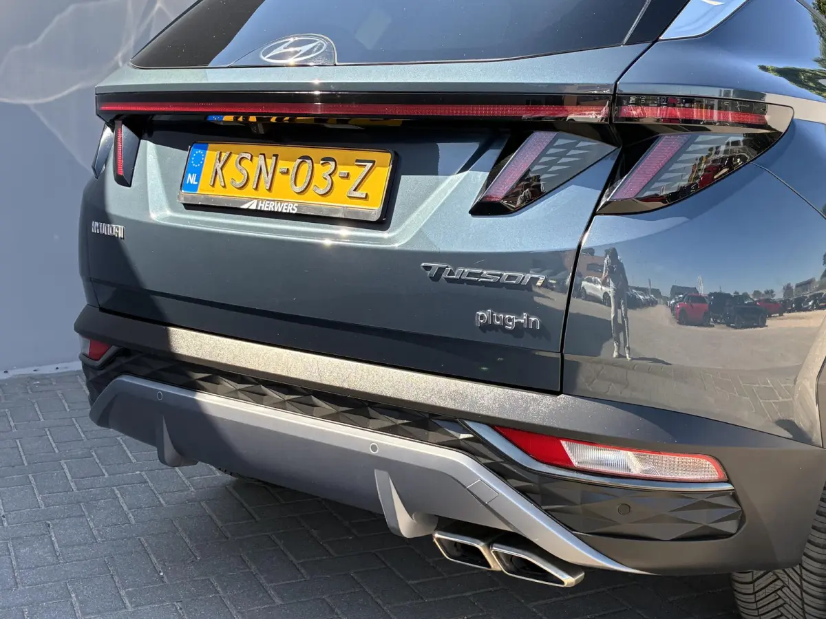 1.6 T-GDI PHEV Comfort 4WD / Premium Lederen Bekleding / Dealer Onderhouden / Stoel-/Stuurverwarming / Achteruitrijcamera / Navigatie / Apple Carplay/Android Auto /