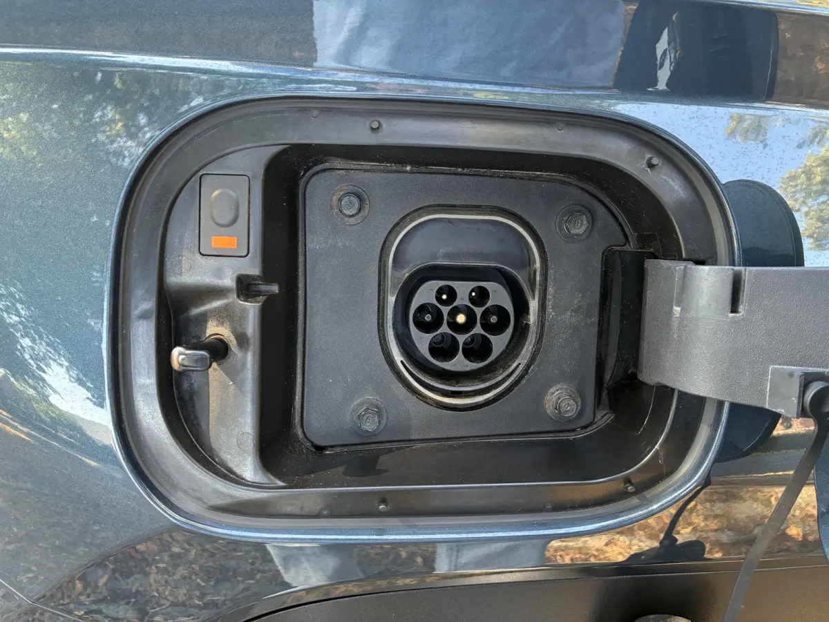 1.6 T-GDI PHEV Comfort 4WD / Premium Lederen Bekleding / Dealer Onderhouden / Stoel-/Stuurverwarming / Achteruitrijcamera / Navigatie / Apple Carplay/Android Auto /