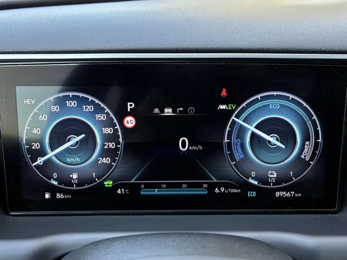 1.6 T-GDI PHEV Comfort 4WD / Premium Lederen Bekleding / Dealer Onderhouden / Stoel-/Stuurverwarming / Achteruitrijcamera / Navigatie / Apple Carplay/Android Auto /