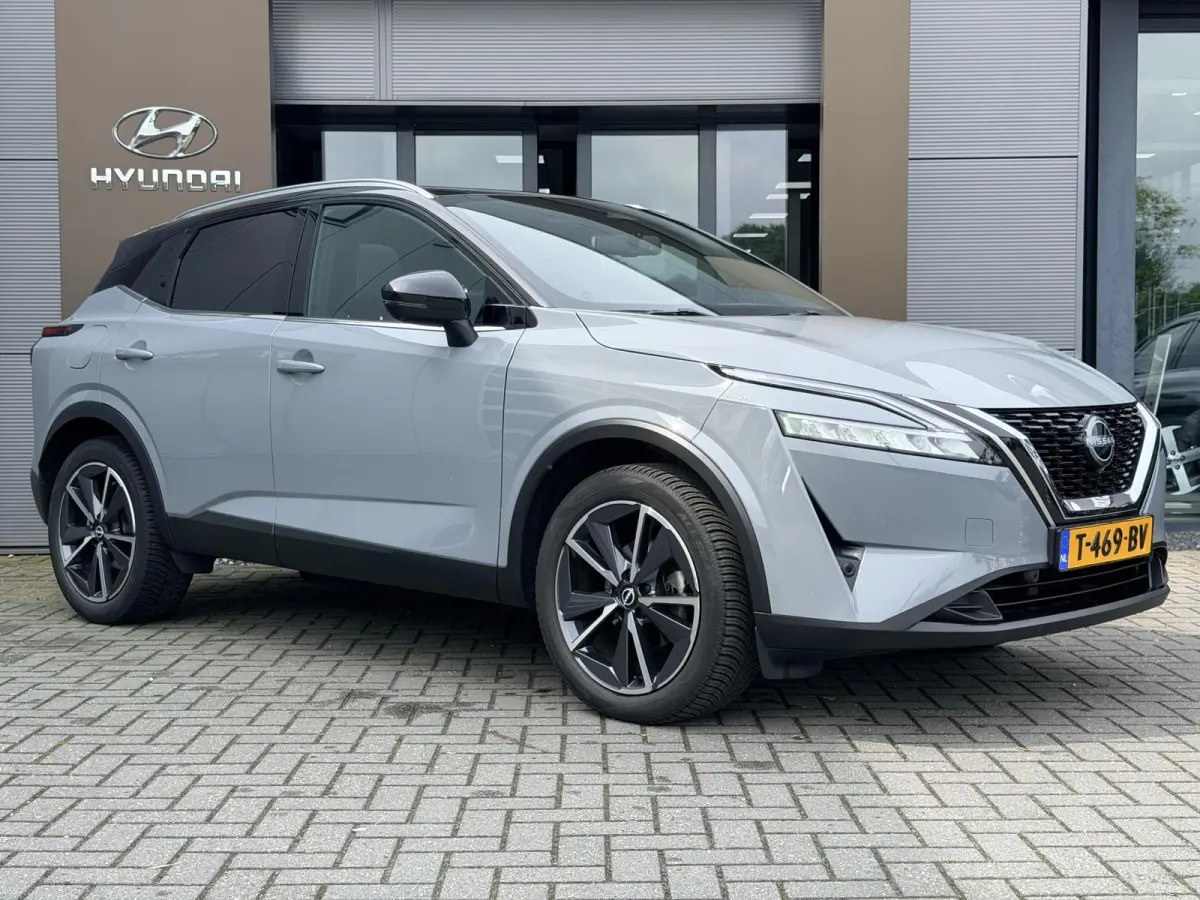 1.3 MHEV Tekna / Trekhaak 1.400 KG / NL Auto / Voorruitverwarming / Panoramadak / Stoel- & Stuurverwarming / 360 Camera / Elek. Achterklep / HUD /