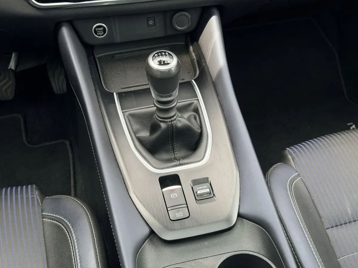 1.3 MHEV Tekna / Trekhaak 1.400 KG / NL Auto / Voorruitverwarming / Panoramadak / Stoel- & Stuurverwarming / 360 Camera / Elek. Achterklep / HUD /