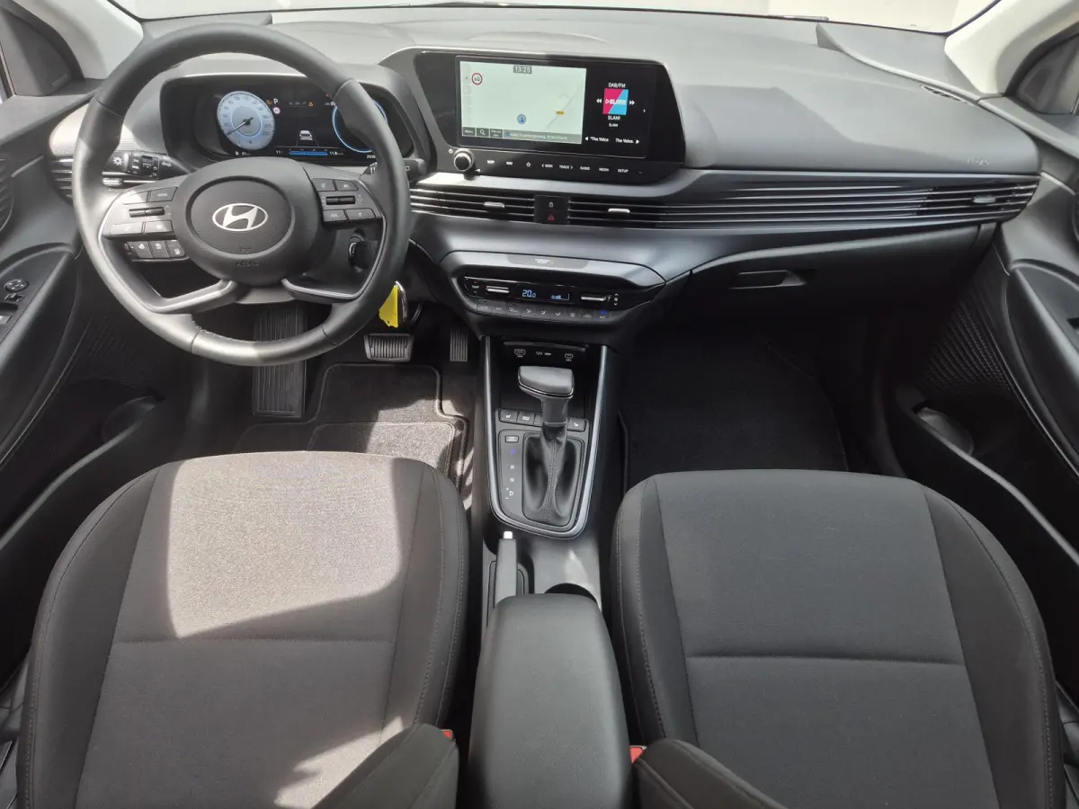 1.0 T-GDI Premium / Fabrieksgarantie tot 03-2030 / Dealer onderhouden / Stuur- & Stoel verwarming / Achteruitrijcamera / Adaptief cruise control / Navigatie / Apple Carplay Android Auto / Cl