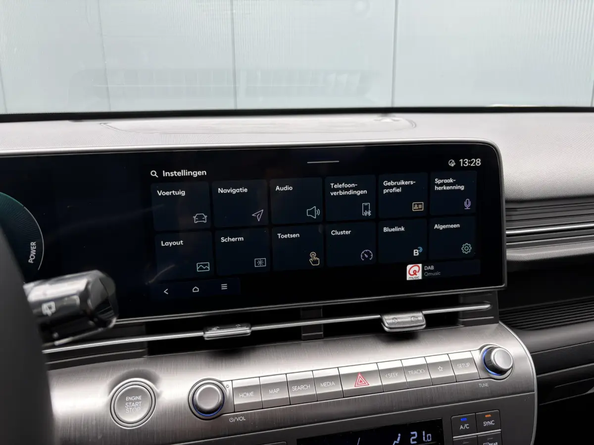 1.6 GDI HEV Comfort Plus / Uit Voorraad Leverbaar / Voorstoelen verwarmd / Apple Carplay/Android Auto / Airco /