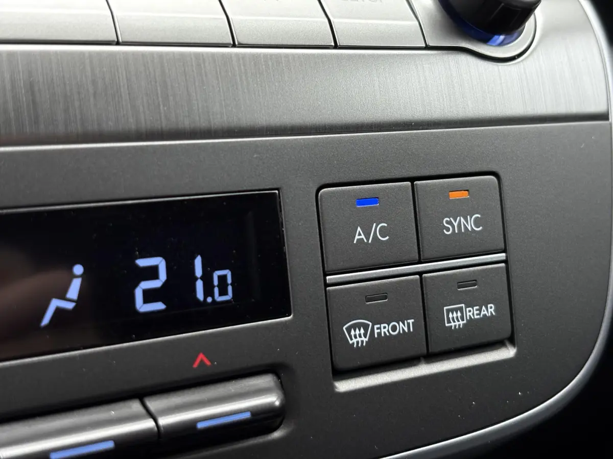 1.6 GDI HEV Comfort Plus / Uit Voorraad Leverbaar / Voorstoelen verwarmd / Apple Carplay/Android Auto / Airco /