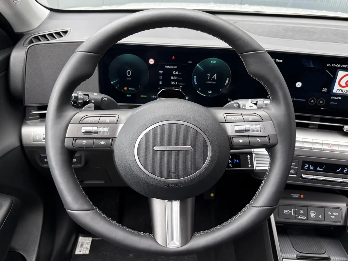 1.6 GDI HEV Comfort Plus / Uit Voorraad Leverbaar / Voorstoelen verwarmd / Apple Carplay/Android Auto / Airco /
