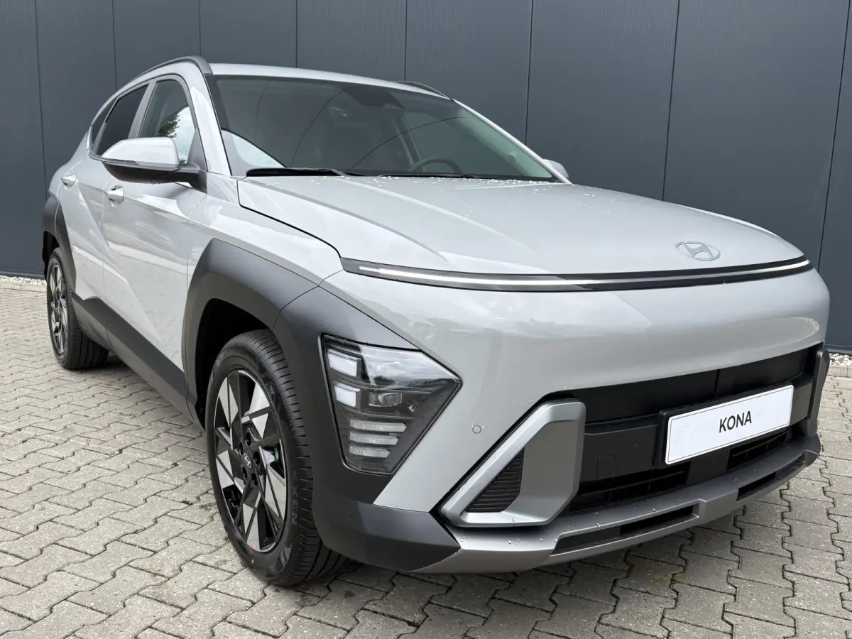 1.6 GDI HEV Comfort Plus / Uit Voorraad Leverbaar / Voorstoelen verwarmd / Apple Carplay/Android Auto / Airco /