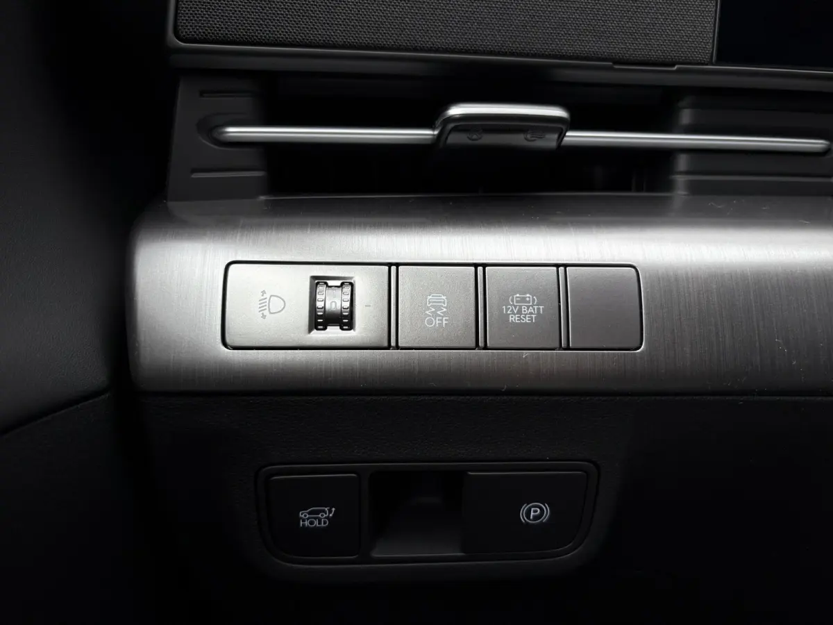 1.6 GDI HEV Comfort Plus / Uit Voorraad Leverbaar / Voorstoelen verwarmd / Apple Carplay/Android Auto / Airco /