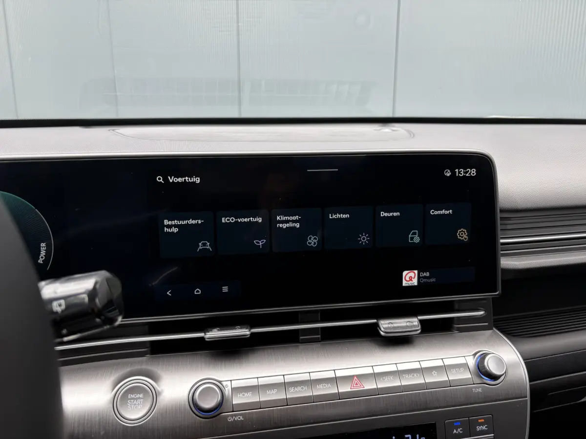 1.6 GDI HEV Comfort Plus / Uit Voorraad Leverbaar / Voorstoelen verwarmd / Apple Carplay/Android Auto / Airco /