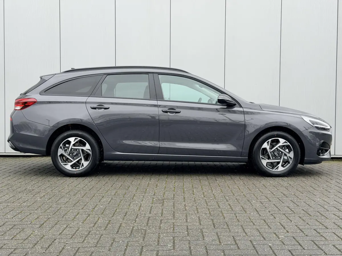 1.0 T-GDi Comfort / Navigatie / Climate Control / Cruise Control / Achteruitrijcamera /