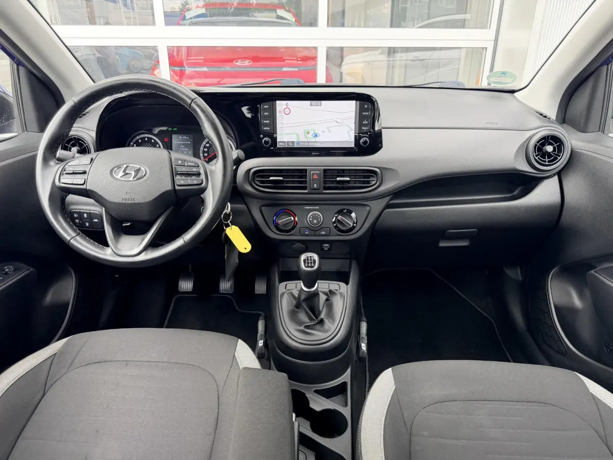 1.0 Comfort Smart / Navigatie / Achteruitrijcamera / Bluelink / Airco / Armsteun / Cruise Control / NL Auto /