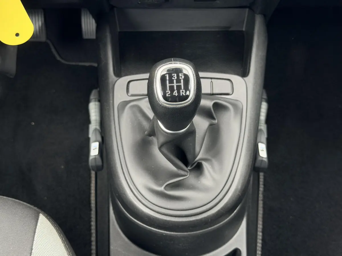 1.0 Comfort Smart / Navigatie / Achteruitrijcamera / Bluelink / Airco / Armsteun / Cruise Control / NL Auto /
