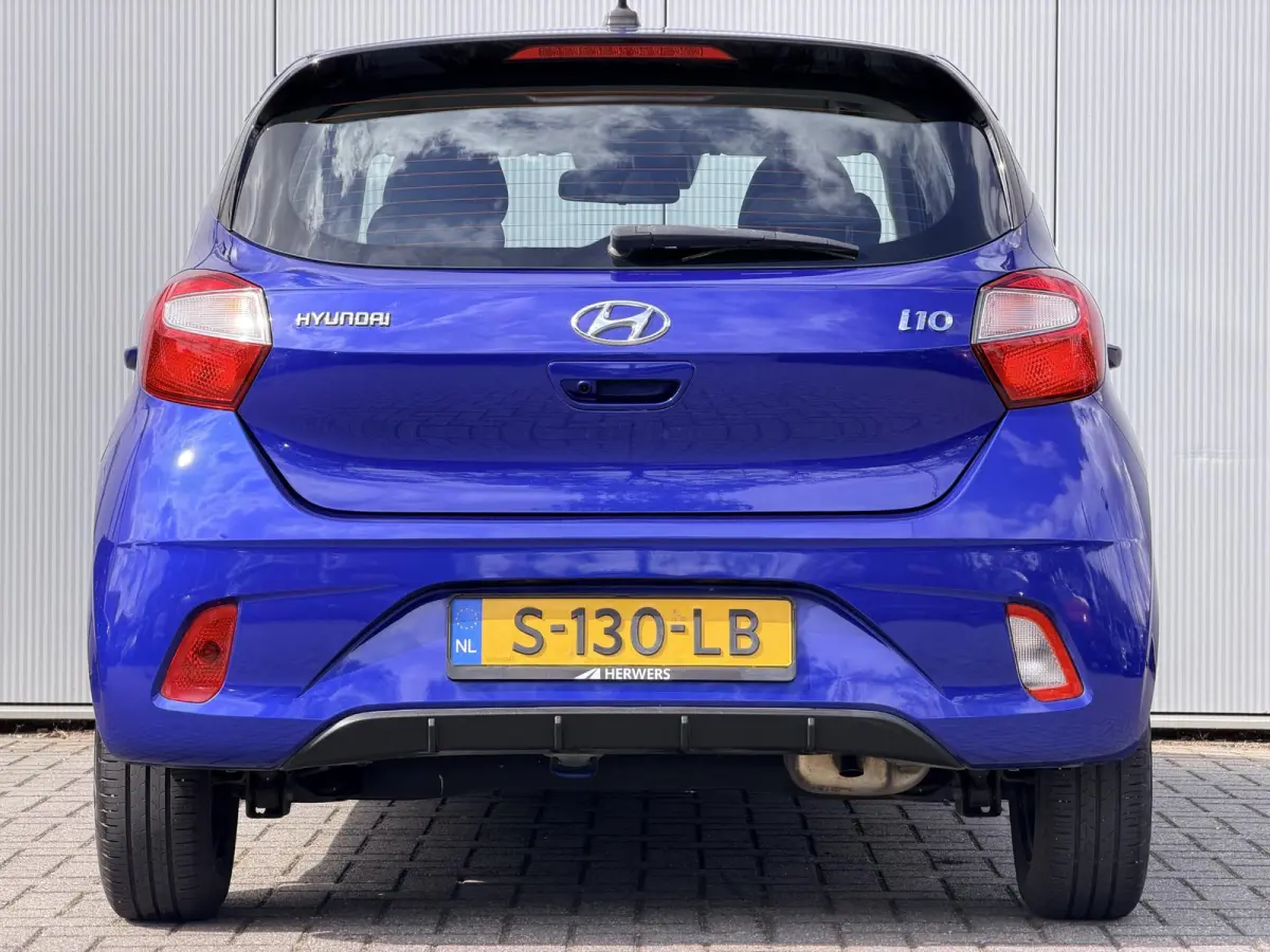 1.0 Comfort Smart / Navigatie / Achteruitrijcamera / Bluelink / Airco / Armsteun / Cruise Control / NL Auto /