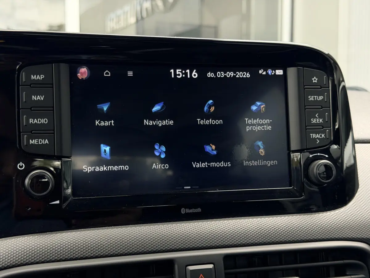 1.0 Comfort Smart / Navigatie / Achteruitrijcamera / Bluelink / Airco / Armsteun / Cruise Control / NL Auto /