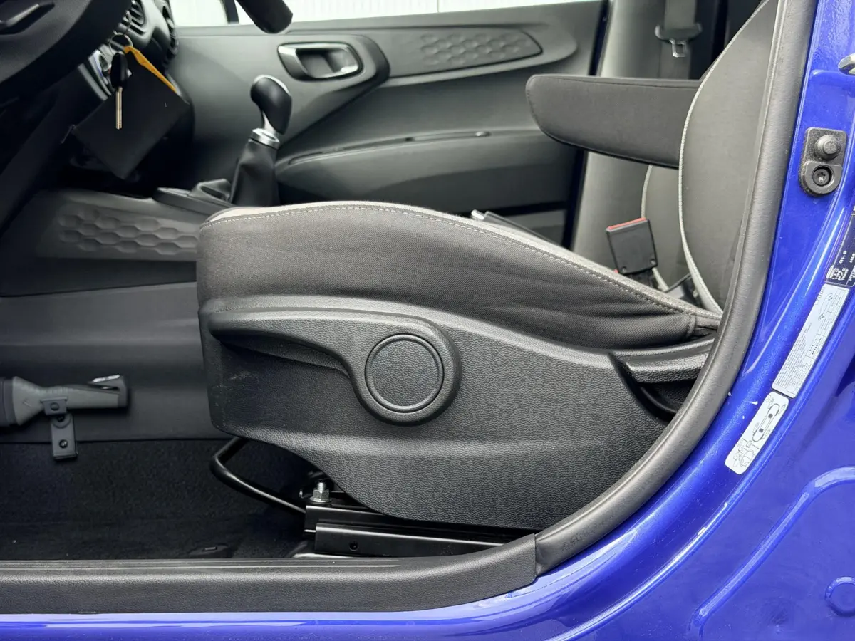 1.0 Comfort Smart / Navigatie / Achteruitrijcamera / Bluelink / Airco / Armsteun / Cruise Control / NL Auto /