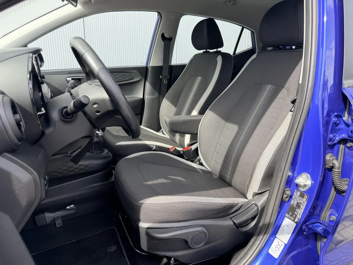 1.0 Comfort Smart / Navigatie / Achteruitrijcamera / Bluelink / Airco / Armsteun / Cruise Control / NL Auto /