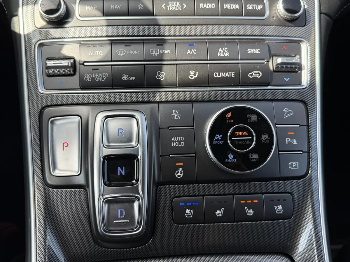 1.6 T-GDI PHEV Premium 7p. / 1e eig / Dealer onderhouden / Leder / 7 Pers. / Stoelventilatie / All Season /