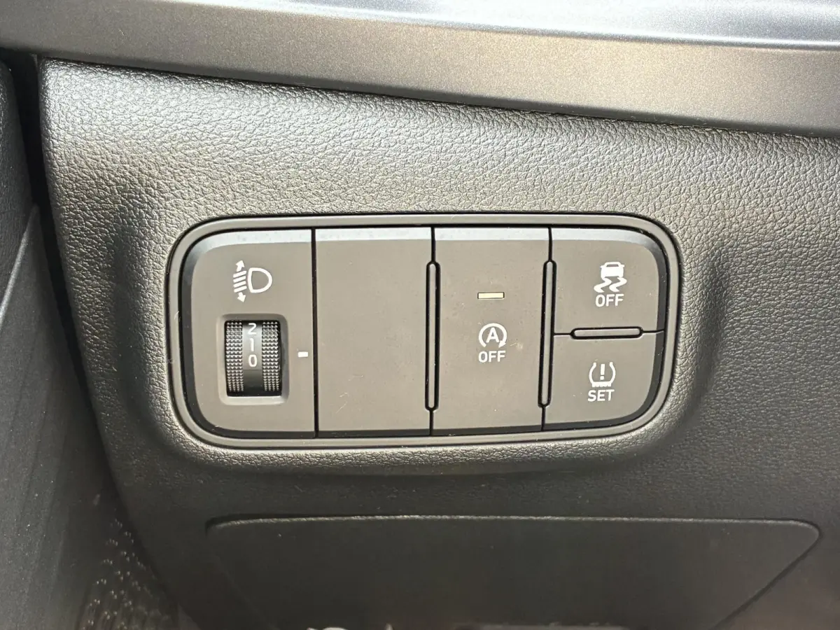 1.0 T-GDI Comfort / Fabrieksgarantie t/m 4-2030 / Navigatie / Apple Carplay/Android auto / Achteruitrijcamera / DAB /