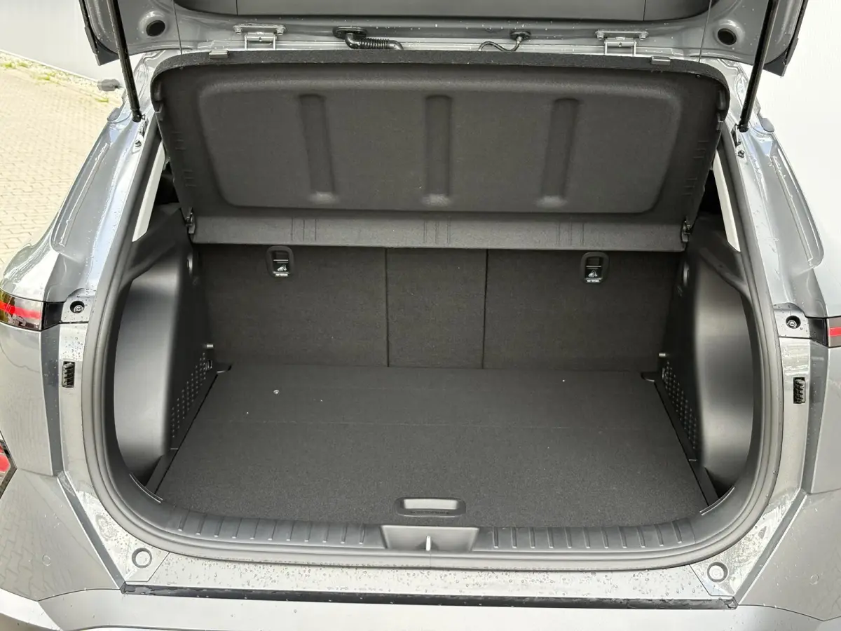 1.6 GDI HEV Comfort + 18 inch wielen / Uit Voorraad Leverbaar / Navigatie / Airco /