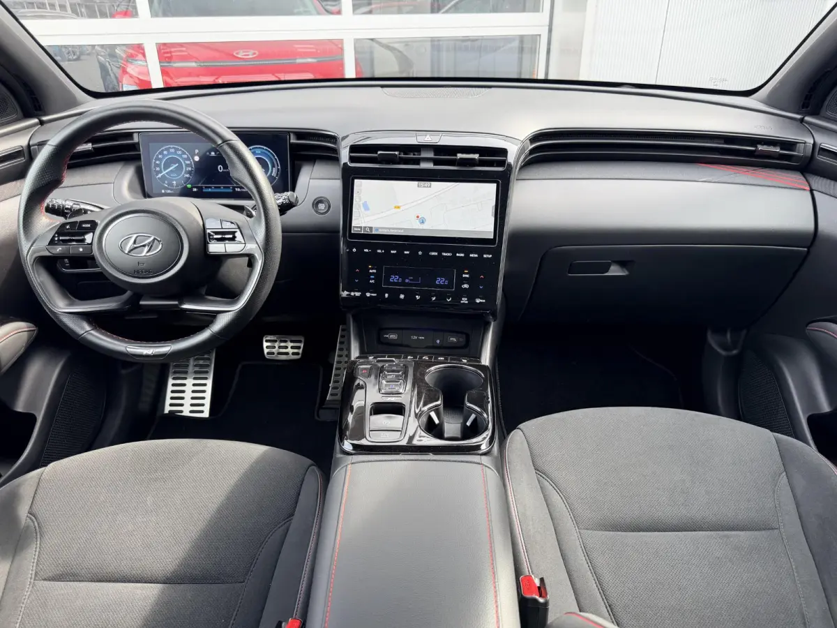 1.6 T-GDI HEV 230pk N Line Edition Automaat / Fabrieksgarantie tot 03-2029 / Dealer onderhouden / Trekgewicht 1650 kg / Stoelverwarming / Achteruitrijcamera / cruise control / Climate contro