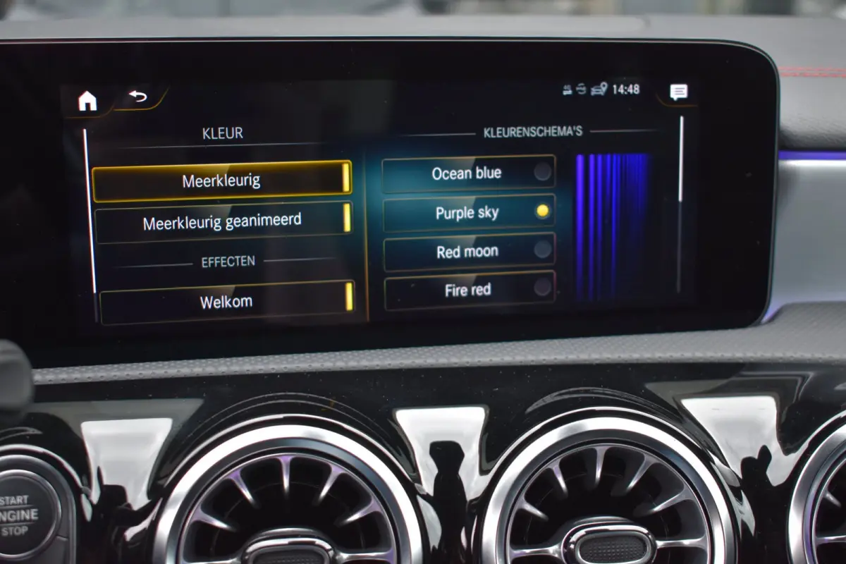 200 AMG NIGHT | TREKHAAK | SFEERVERLICHTING | APPLE CARPLAY | ANDROID AUTO | NAP