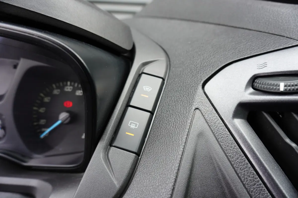 155pk L2H1 Airco Trekhaak Camera Cruise control