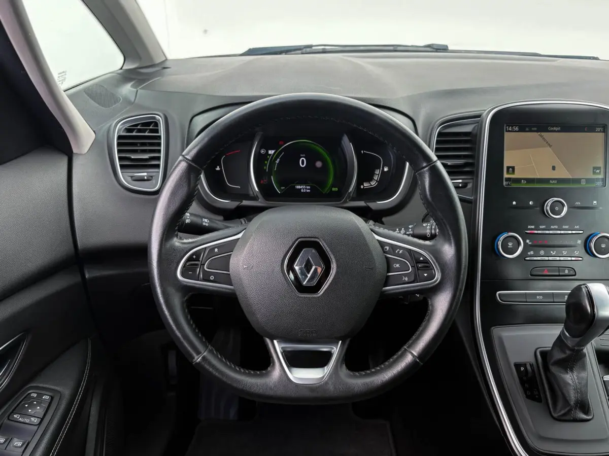 1.5 dCi 110pk Automaat Zen | Navigatie | 20 inch LMV | Trekhaak