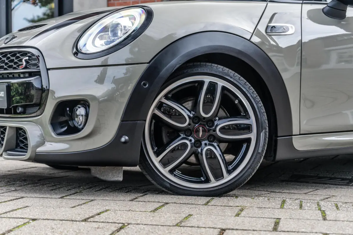 2.0 S JCW Camera / Keyless / Leder