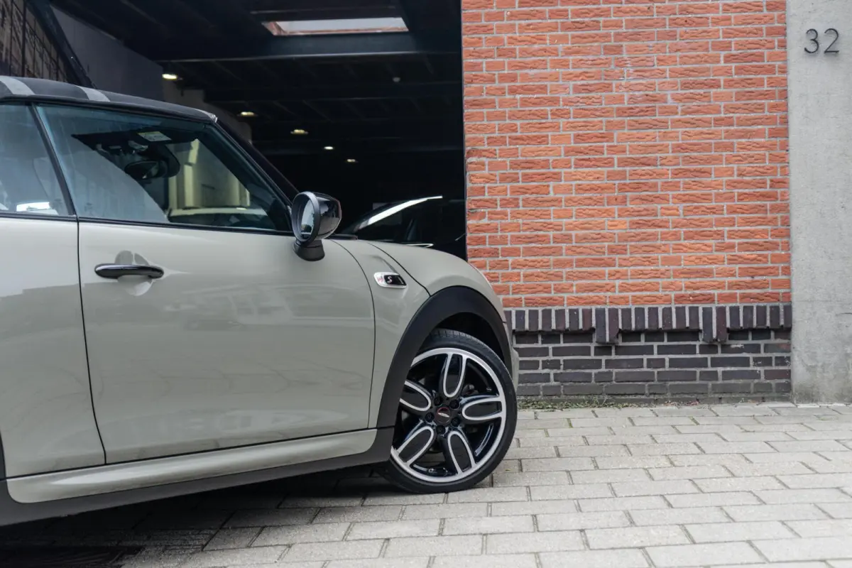 2.0 S JCW Camera / Keyless / Leder