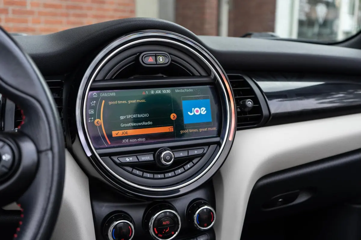 2.0 S JCW Camera / Keyless / Leder
