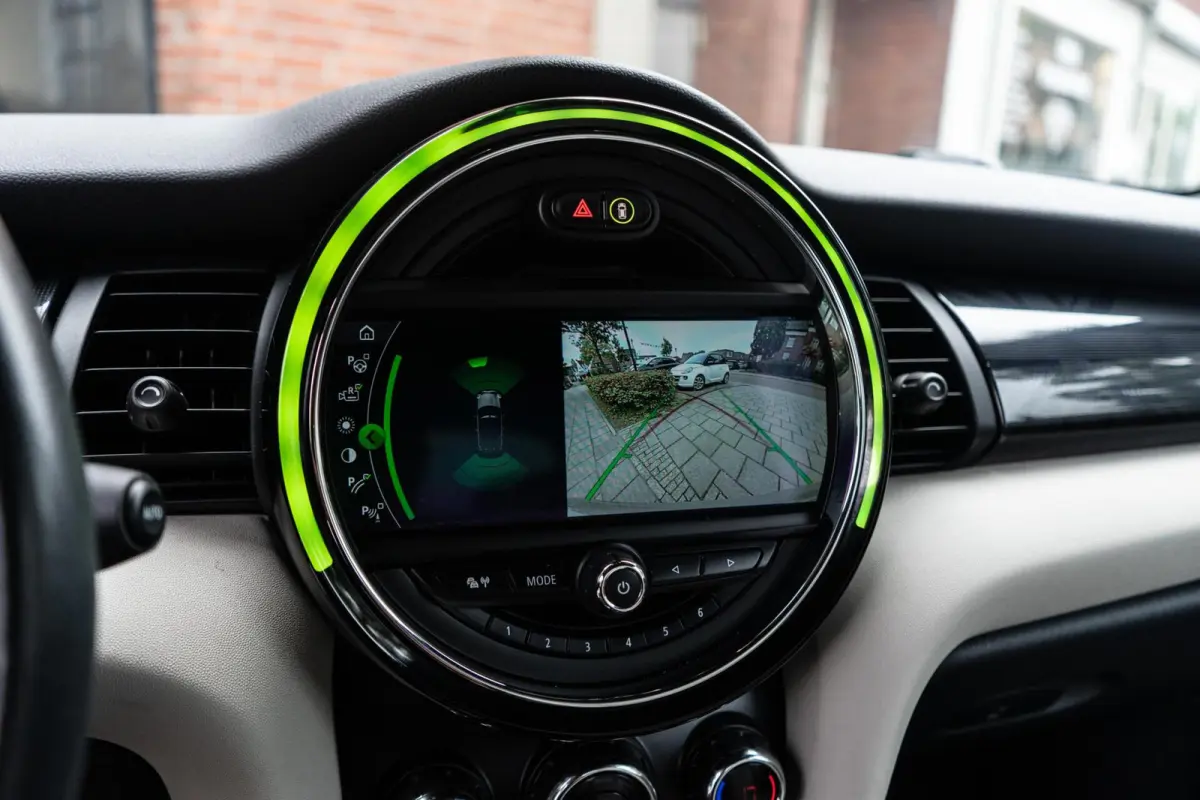 2.0 S JCW Camera / Keyless / Leder