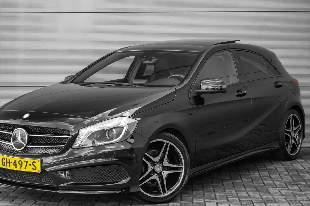 180 Ambition AMG Night Pano 18" Ori NL