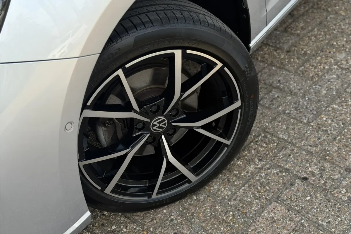 1.5 TSI DSG-7 | Ergo | Camera | Carplay | ACC | Groot Scherm