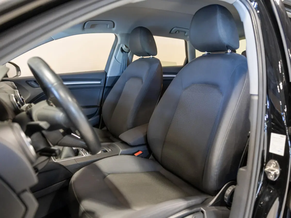 30 TFSI Pro Line / 116pk / Trekhaak / NAP / Navigatie /