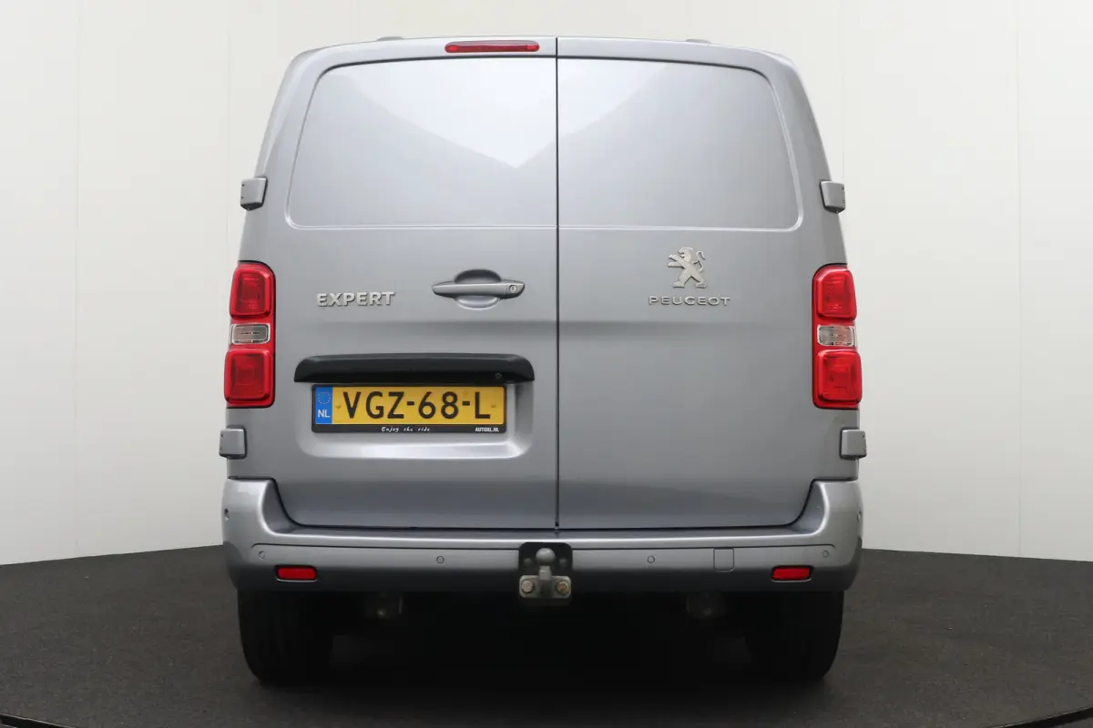 2.0 Asphalt 3-Pers Nieuwe-Motor/Trekhaak Camera Half-Leder Dodehoek