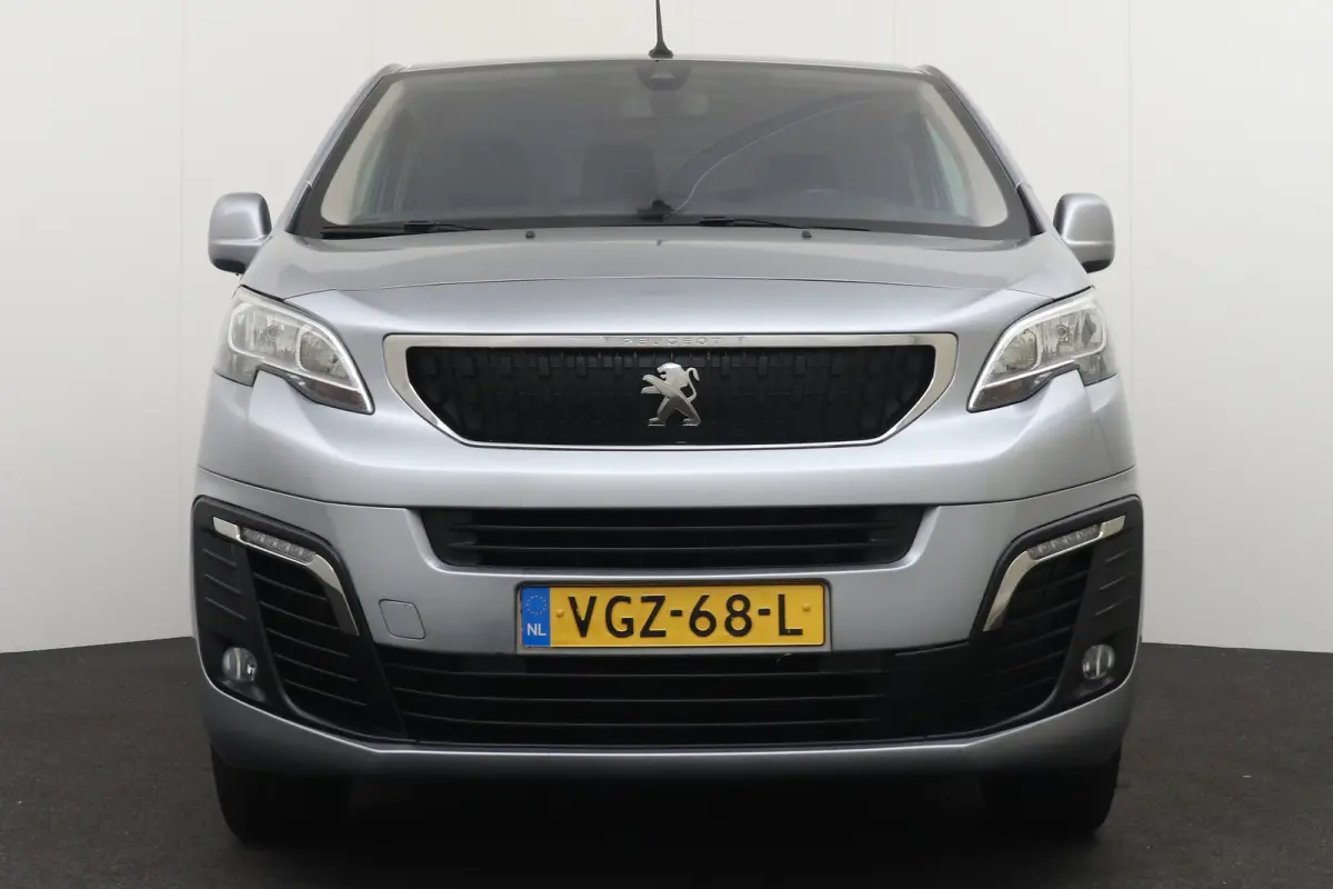 2.0 Asphalt 3-Pers Nieuwe-Motor/Trekhaak Camera Half-Leder Dodehoek