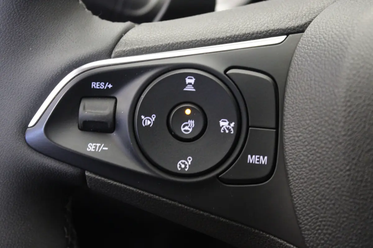 1.2 Turbo Hybrid GS |Camera|Stoel/stuur verw.|136pk