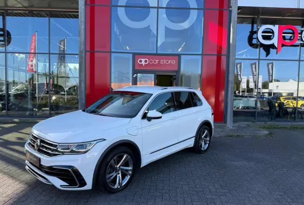 1.4 TSI eHybrid R-Line Business+